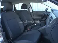 Usado VW Polo Advance 75 CV (55 kW) 2018 Gris / plata Utilitario