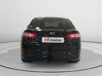 Usado Ford Mondeo Titanium 150 CV (110 kW) 2018 Negro Berlina