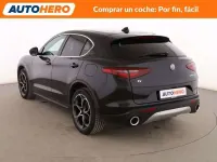 Usado Alfa Romeo Stelvio Executive 211 CV (155 kW) 2019 Negro SUV