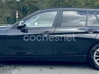 Usado BMW 318 143 CV (105 kW) 2013 Negro Familiar