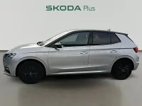 Usado Skoda Fabia 115 CV (84 kW) 2025 Gris plata Utilitario