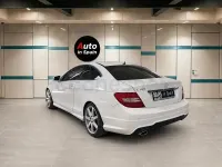 Usado Mercedes C180 156 CV (114 kW) 2012 Blanco Coupe