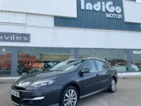 Usado Renault Laguna III Dynamique 130 CV (95 kW) 2013 Gris / plata Berlina