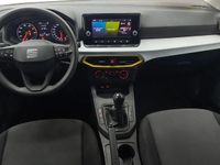 Używany Seat Arona Reference 95 KM (69 kW) 2022 Czerwony SUV