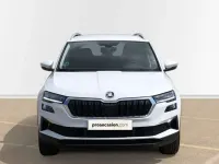 Usado Skoda Karoq Selection 116 CV (85 kW) 2024 Blanco SUV