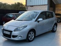 Usado Renault Scénic III Dynamique 130 CV (95 kW) 2012 Gris / plata Monovolumen