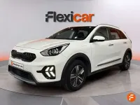 Usado Kia Niro 141 CV (103 kW) 2022 Blanco SUV