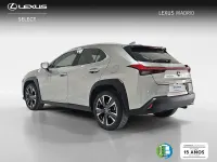 Usado Lexus UX 183 CV (134 kW) 2021 Plateado SUV