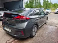 Usado Hyundai Ioniq 141 CV (103 kW) 2021 Gris / plata Utilitario