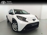 Usado Toyota Aygo X Play 72 CV (52 kW) 2024 Blanco SUV