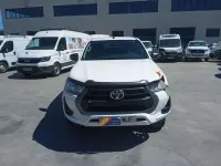 Usado Toyota HiLux 150 CV (110 kW) 2023 Blanco Pickup/Camioneta