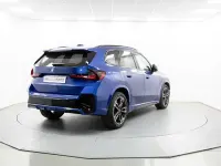 Käytetty BMW X1 Comfort Edition 150 HP (110 kW) 2024 Sininen Katumaasturi
