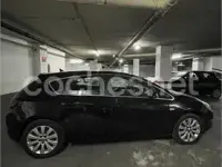 Usado Opel Astra Cosmo 140 CV (102 kW) 2010 Negro Berlina