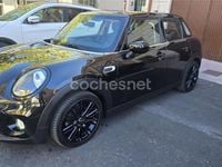 Usado Mini ONE 102 CV (75 kW) 2019 Negro Utilitario