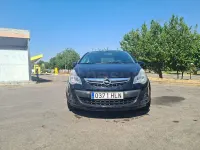 Usado Opel Corsa Selective 85 CV (62 kW) 2013 Negro Utilitario