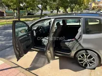 Usado VW Touran Advance 105 CV (77 kW) 2014 Gris / plata Monovolumen