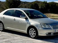 Usado Toyota Avensis Executive 116 CV (85 kW) 2003 Gris / plata Berlina