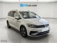 Usado VW Touran Sportline 150 CV (110 kW) 2022 Blanco Monovolumen