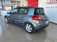 Usado Renault Mégane II Expression 105 CV (77 kW) 2007 Gris / plata Berlina