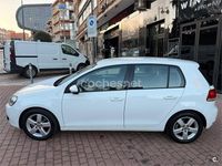 Usado VW Golf VII Advance 105 CV (77 kW) 2012 Blanco Berlina