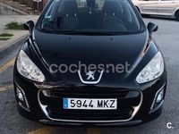 Usado Peugeot 308 SW Active 120 CV (88 kW) 2012 Negro Familiar