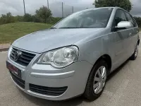 Usado VW Polo Highline 80 CV (58 kW) 2007 Gris / plata Utilitario