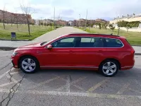 Usado VW Passat GTE 218 CV (160 kW) 2021 Rojo Familiar
