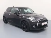 Usado Mini ONE 102 CV (75 kW) 2019 Negro Utilitario