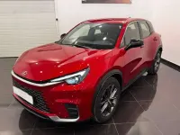 Usado Lexus LBX 136 CV (100 kW) 2025 Rojo SUV