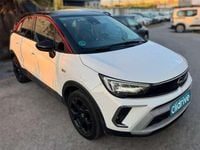 Usado Opel Crossland GS Line 110 CV (80 kW) 2022 Blanco SUV