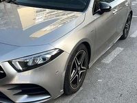 Usado Mercedes A180 109 HP (80 kW) 2020 Cinzento Citadino