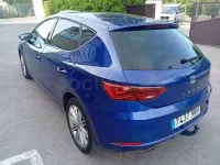 Usado Seat Leon XCELLENCE 150 CV (110 kW) 2020 Azul Berlina