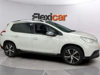 Usado Peugeot 2008 Active 110 CV (80 kW) 2015 Blanco SUV
