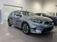 Usado Kia Ceed 100 CV (73 kW) 2025 Gris / plata Utilitario