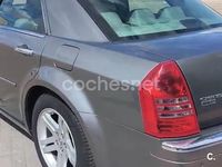Usado Chrysler 300C 218 CV (160 kW) 2007 Beige Berlina