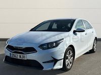 Usado Kia Ceed 136 CV (100 kW) 2023 Blanco Utilitario