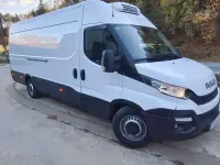 Usado Iveco Daily 170 CV (125 kW) 2018 Blanco Van