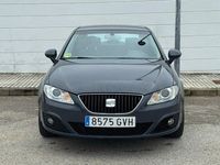 Usado Seat Exeo Style 120 CV (88 kW) 2010 Gris / plata Berlina
