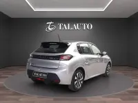 Usado Peugeot 208 Style 102 CV (75 kW) 2025 Gris Utilitario