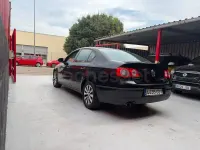 Usado VW Passat Advance 110 CV (80 kW) 2010 Negro Berlina