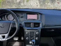 Usado Volvo V40 R-Design Momentum 152 CV (111 kW) 2019 Naranja Utilitario