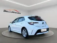 Usado Toyota Corolla Active 122 CV (89 kW) 2020 Blanco Berlina