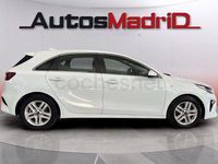 Usado Kia Ceed 120 CV (88 kW) 2021 Blanco Utilitario