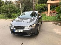 Usado Seat Leon Style 105 CV (77 kW) 2013 Gris / plata Berlina
