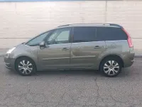 Usado Citroën Grand C4 Picasso Business Class 109 CV (80 kW) 2010 Beige Monovolumen