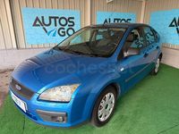 Usado Ford Focus Trend 100 CV (73 kW) 2005 Azul Berlina