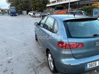 Usado Seat Ibiza Sport 100 HP (73 kW) 2005 Cinzento Citadino