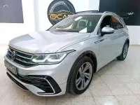 Usado VW Tiguan R-line 150 CV (110 kW) 2021 Gris / plata SUV