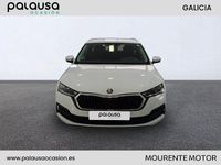 Usado Skoda Octavia Ambition 110 CV (80 kW) 2021 Blanco Familiar