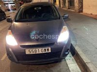 Usado Renault Clio II Authentique 70 CV (51 kW) 2010 Gris / plata Berlina